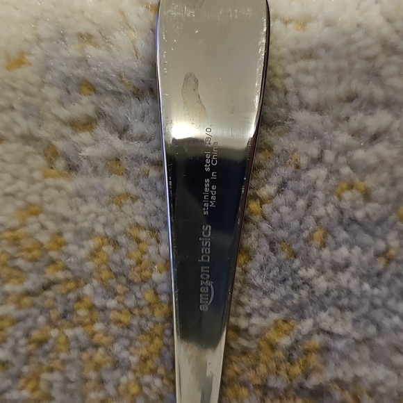 Amazon Basic Silverware Set - Picture 10 of 12
